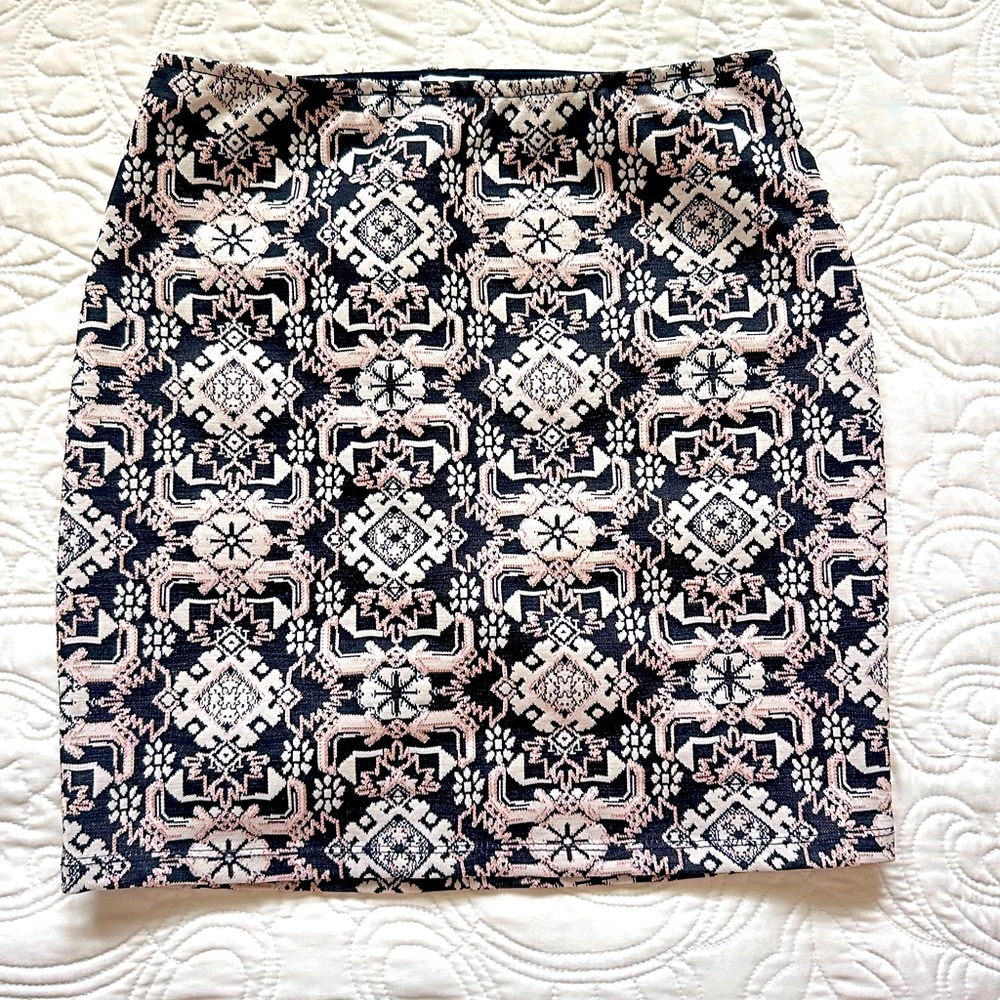 Xhilaration Aztec Metallic Skirt